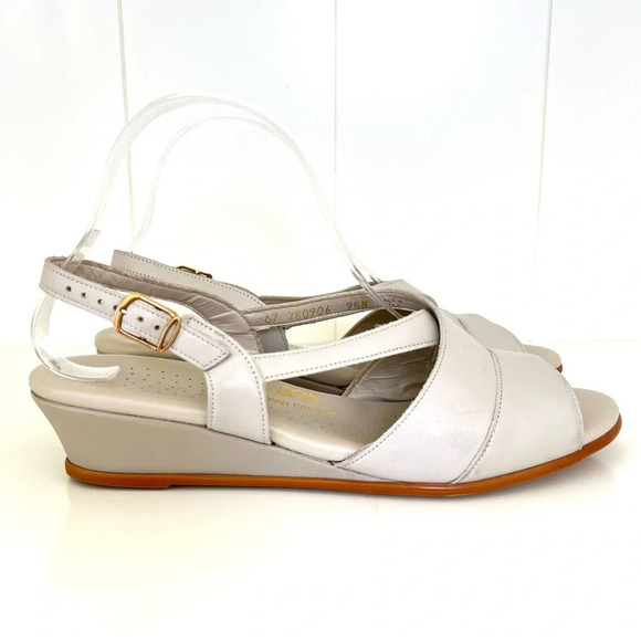 SAS Caress Cross Strap Wedge Sandal in Bone Size 9.5 - Picture 11 of 12